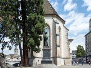Zwingli Statue, Wasserkirche