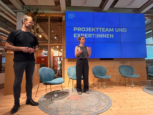 Informationsveranstaltung, Nachtsprung Studie
